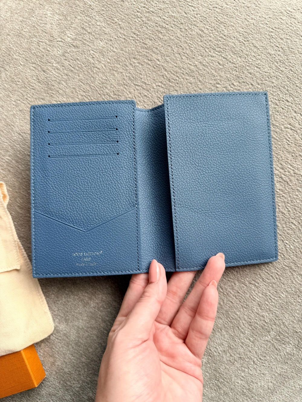 Louis Vuitton Indigo Blue Damier Graphite Passport Cover Authentic - Picture 7 of 11